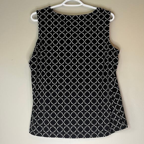 Charter Club Black & White Patterned Tank Top Size 1X - Picture 2 of 9